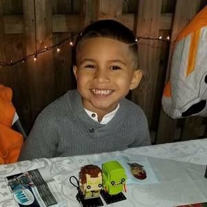 Meet your Posher, Jose carlos